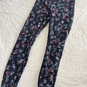 Lululemon Athletica Floral Leggings - Black and Purple